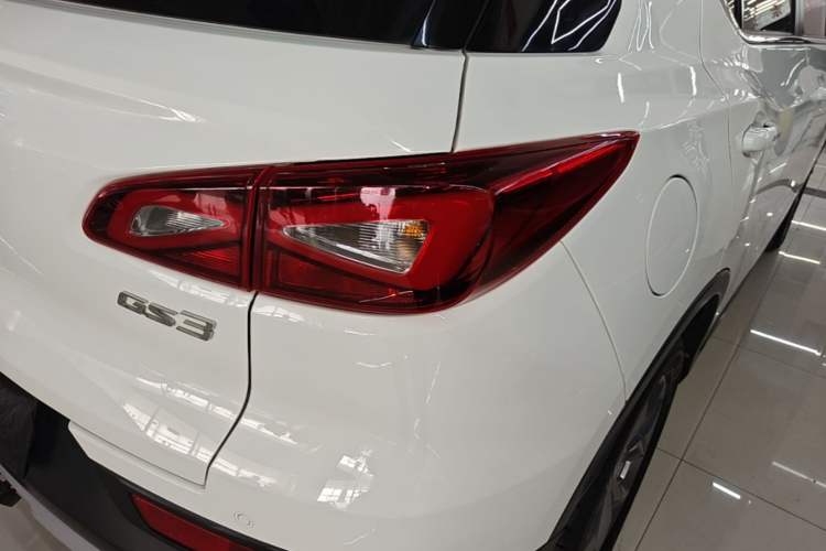 Used GAC Trumpchi GS3 2017 150N Automatic Elite Edition Right Rear Taillight