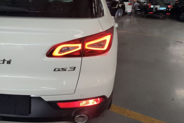 Used GAC Trumpchi GS3 2017 150N Automatic Elite Edition Right Rear Taillight