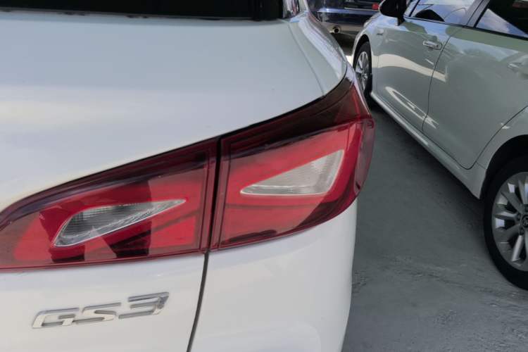 Used GAC Trumpchi GS3 2017 150N Automatic Elite Edition Right Rear Taillight