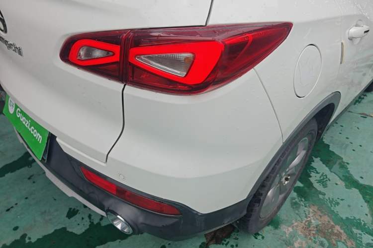 Used GAC Trumpchi GS3 2017 150N Automatic Elite Edition Right Rear Taillight