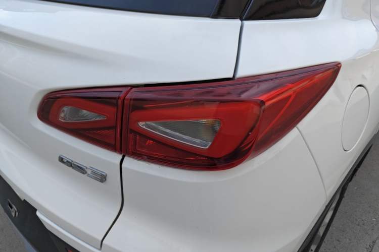 Used GAC Trumpchi GS3 2017 150N Manual Elite Edition Right Rear Taillight