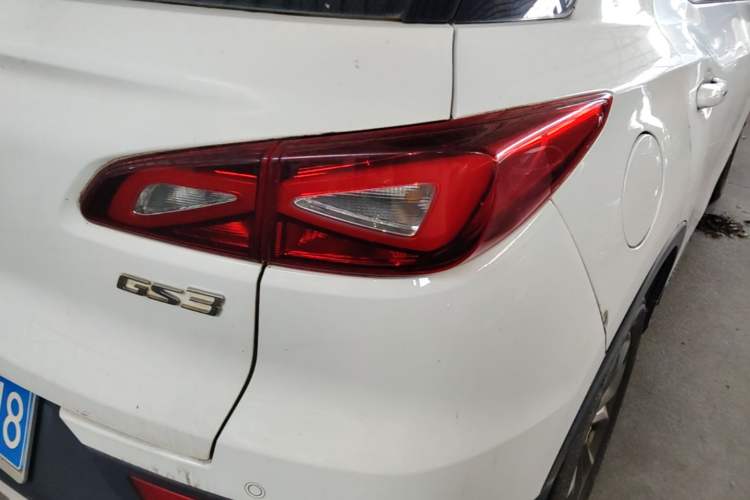 Used GAC Trumpchi GS3 2017 150N Automatic Elite Edition Right Rear Taillight