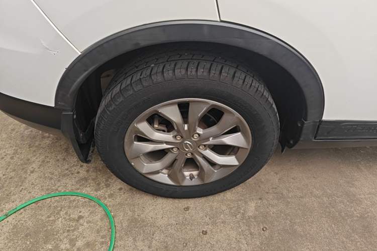 Used GAC Trumpchi GS3 2017 150N Automatic Elite Edition Right Rear Wheel Hub
