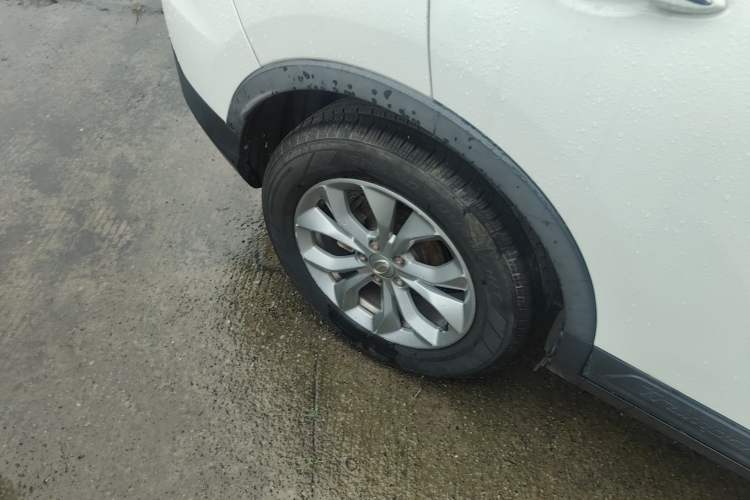 Used GAC Trumpchi GS3 2017 150N Automatic Elite Edition Right Rear Wheel Hub