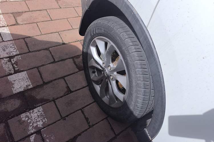 Used GAC Trumpchi GS3 2017 200T Automatic Elite Edition Right Rear Wheel Hub