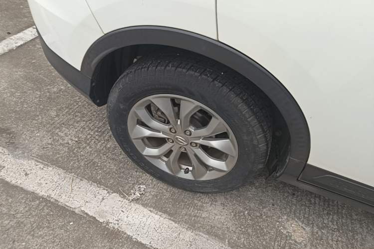 Used GAC Trumpchi GS3 2017 150N Automatic Elite Edition Right Rear Wheel Hub
