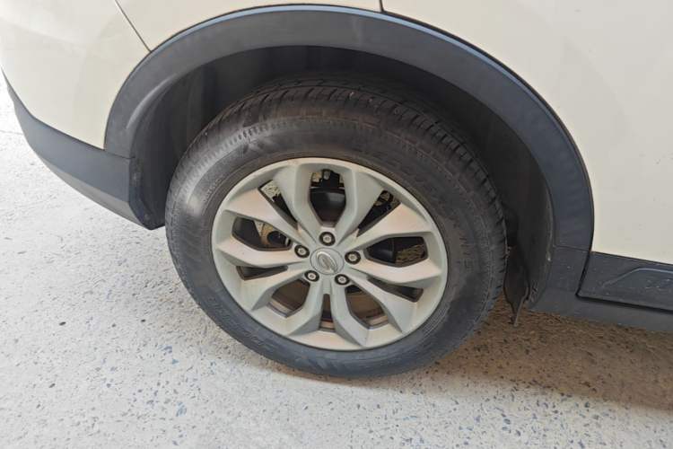 Used GAC Trumpchi GS3 2017 150N Manual Elite Edition Right Rear Wheel Hub
