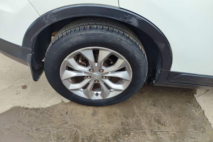 Used GAC Trumpchi GS3 2017 150N Automatic Elite Edition Right Rear Wheel Hub