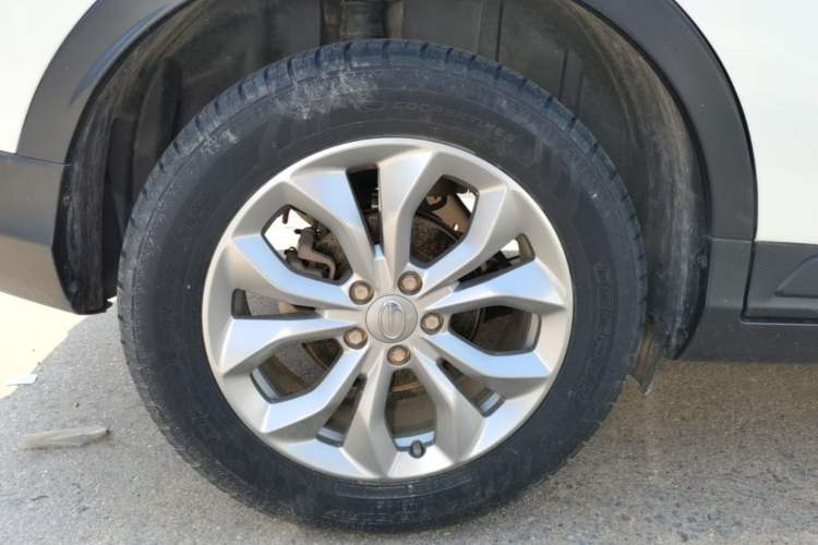 Used GAC Trumpchi GS3 2017 150N Manual Elite Edition Right Rear Wheel Hub