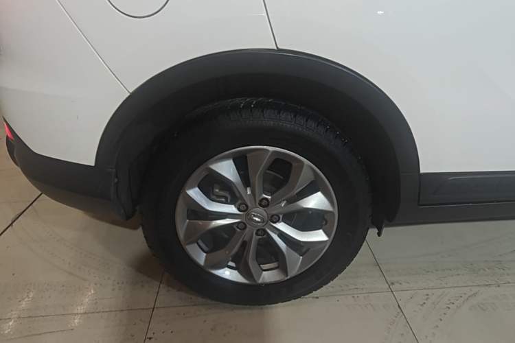 Used GAC Trumpchi GS3 2017 150N Automatic Elite Edition Right Rear Wheel Hub