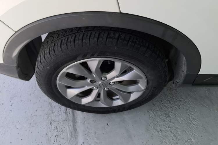 Used GAC Trumpchi GS3 2017 150N Automatic Elite Edition Right Rear Wheel Hub