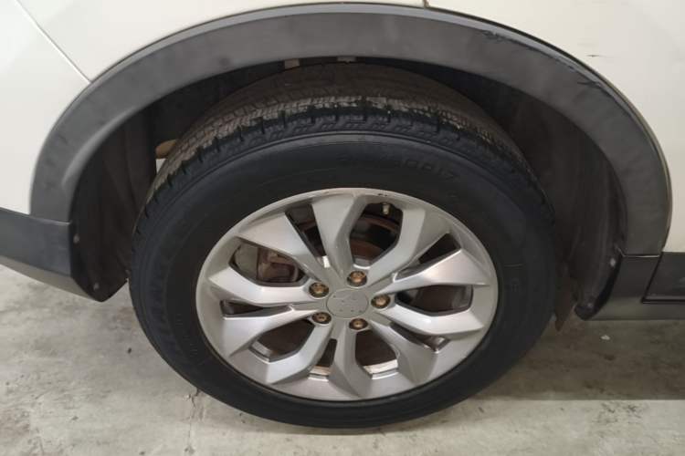 Used GAC Trumpchi GS3 2017 150N Automatic Elite Edition Right Rear Wheel Hub