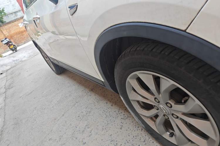 Used GAC Trumpchi GS3 2017 150N Manual Elite Edition Right Side Sill