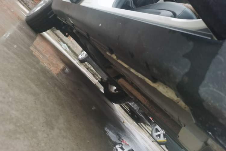 Used GAC Trumpchi GS3 2017 150N Automatic Elite Edition Right Side Sill