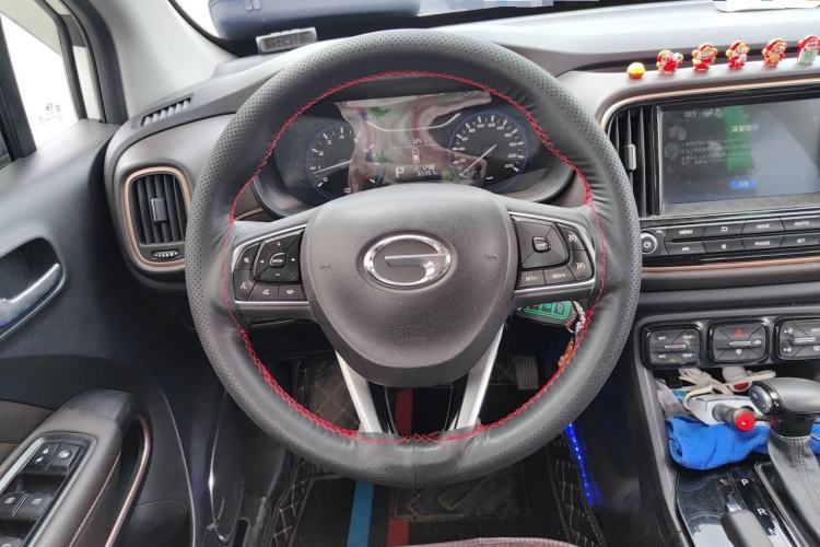 Used GAC Trumpchi GS3 2017 150N Automatic Elite Edition Steering Wheel