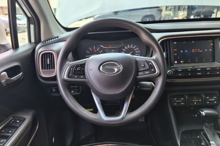 Used GAC Trumpchi GS3 2017 150N Automatic Elite Edition Steering Wheel