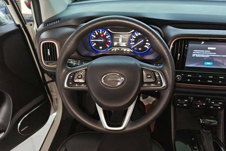 Used GAC Trumpchi GS3 2017 150N Automatic Elite Edition Steering Wheel