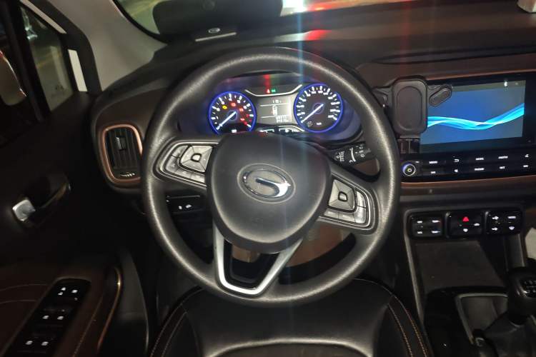 Used GAC Trumpchi GS3 2017 150N Manual Elite Edition Steering Wheel