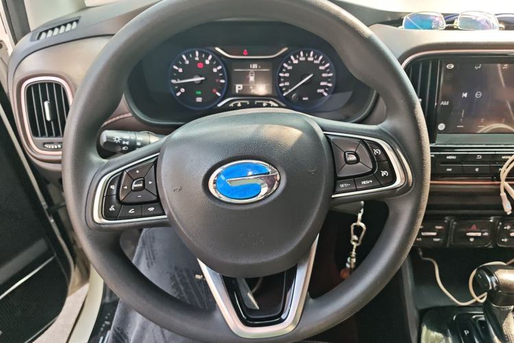 Used GAC Trumpchi GS3 2017 150N Automatic Elite Edition Steering Wheel