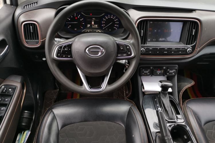 Used GAC Trumpchi GS3 2017 150N Automatic Elite Edition Steering Wheel
