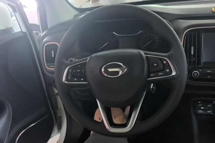 Used GAC Trumpchi GS3 2017 150N Automatic Elite Edition Steering Wheel