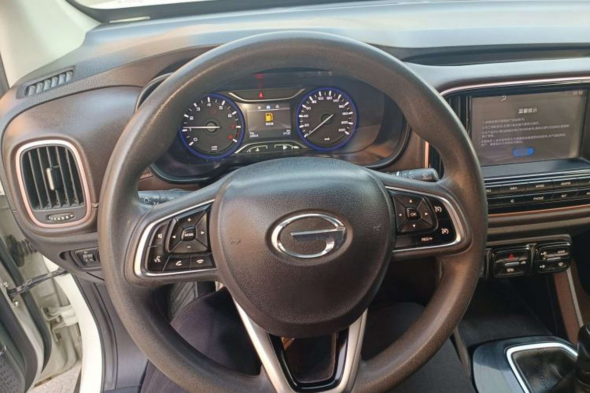Used GAC Trumpchi GS3 2017 150N Manual Luxury Edition Steering Wheel