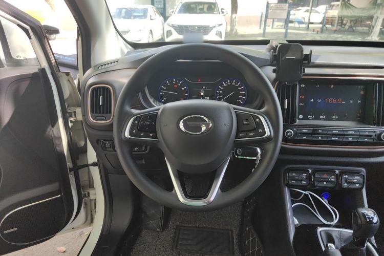 Used GAC Trumpchi GS3 2017 150N Manual Elite Edition Steering Wheel