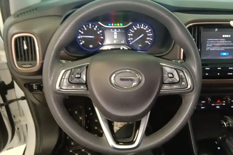 Used GAC Trumpchi GS3 2017 200T Automatic Luxury Edition Steering Wheel