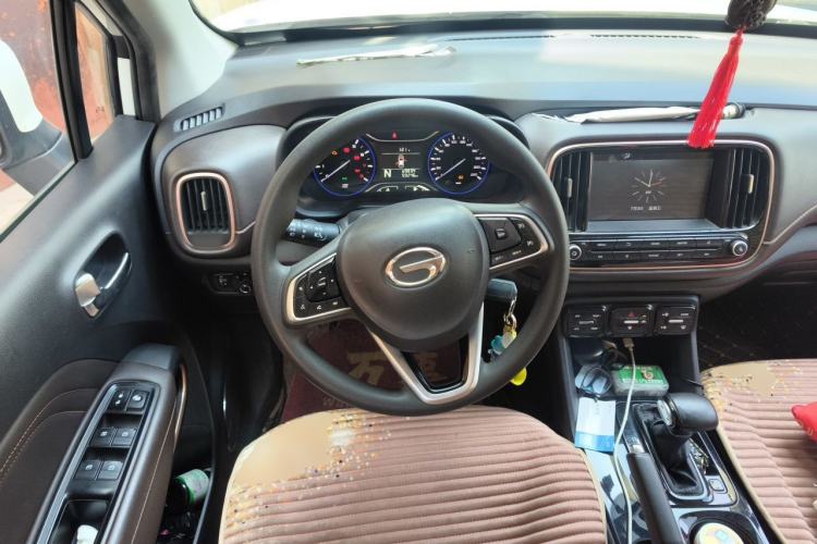 Used GAC Trumpchi GS3 2017 150N Automatic Elite Edition Steering Wheel