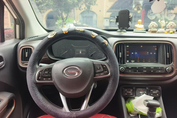 Used GAC Trumpchi GS3 2017 150N Automatic Elite Edition Steering Wheel