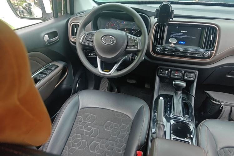 Used GAC Trumpchi GS3 2017 150N Automatic Elite Edition Steering Wheel