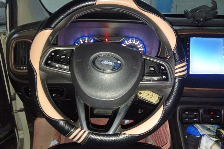 Used GAC Trumpchi GS3 2017 150N Automatic Elite Edition Steering Wheel
