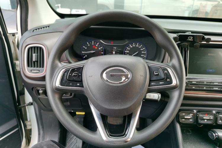 Used GAC Trumpchi GS3 2017 150N Automatic Elite Edition Steering Wheel