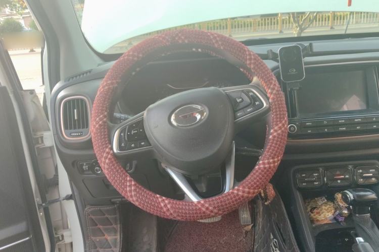 Used GAC Trumpchi GS3 2017 150N Automatic Elite Edition Steering Wheel
