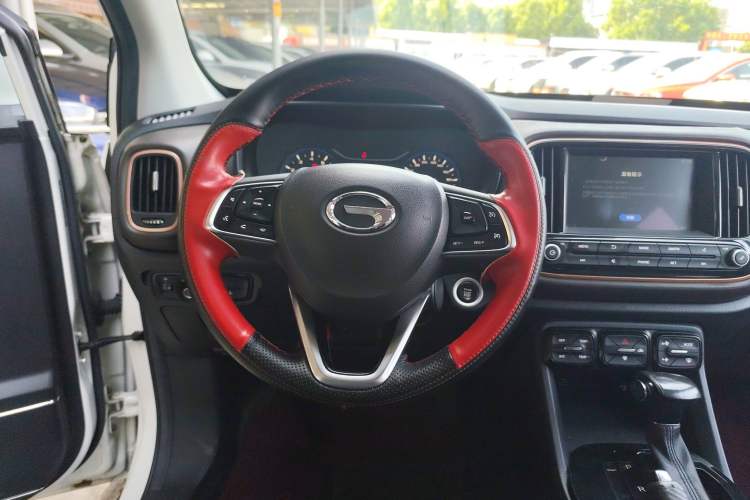 Used GAC Trumpchi GS3 2017 200T Automatic Elite Edition Steering Wheel