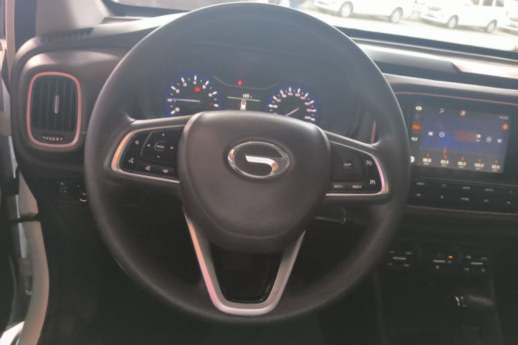 Used GAC Trumpchi GS3 2017 150N Automatic Elite Edition Steering Wheel