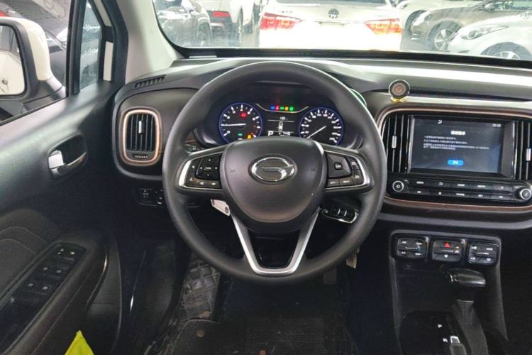 Used GAC Trumpchi GS3 2017 150N Automatic Elite Edition Steering Wheel