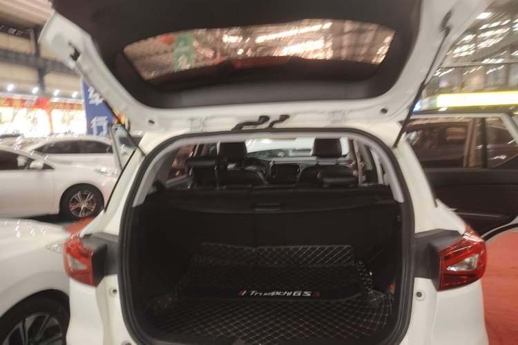Used GAC Trumpchi GS3 2017 150N Automatic Elite Edition Trunk