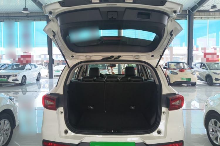 Used GAC Trumpchi GS3 2017 200T Automatic Luxury Edition Trunk
