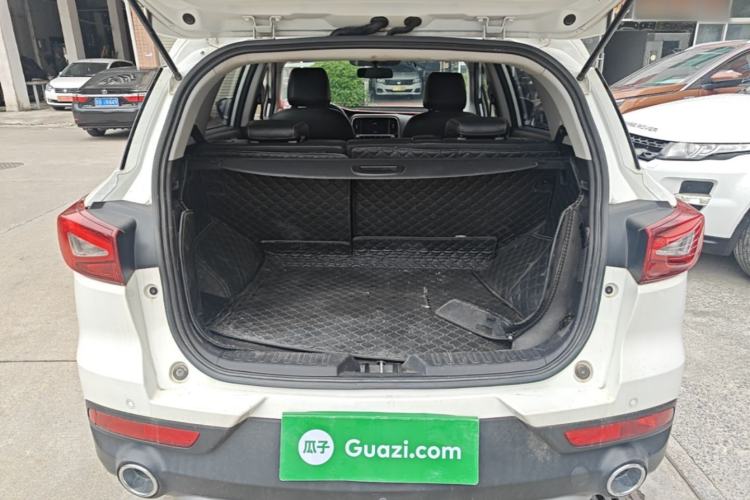 Used GAC Trumpchi GS3 2017 150N Automatic Elite Edition Trunk