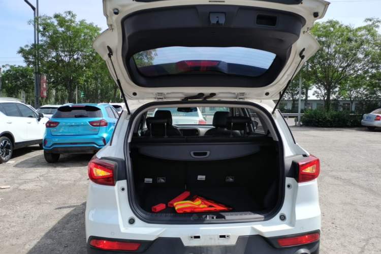 Used GAC Trumpchi GS3 2017 150N Automatic Elite Edition Trunk