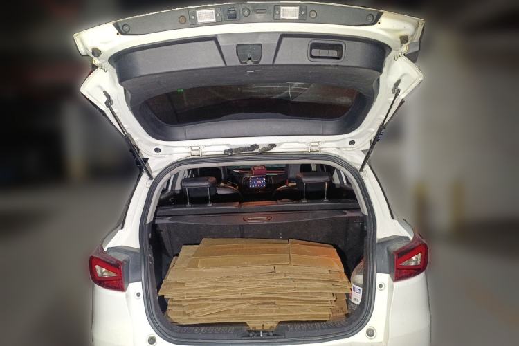 Used GAC Trumpchi GS3 2017 150N Automatic Elite Edition Trunk