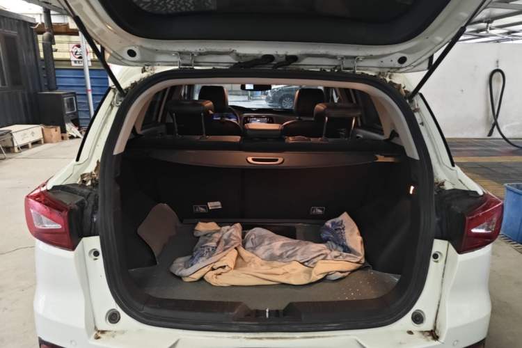 Used GAC Trumpchi GS3 2017 150N Manual Luxury Edition Trunk