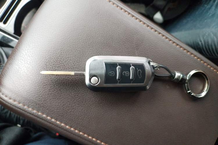 Used GAC Trumpchi GS3 2017 150N Manual Elite Edition Vehicle Key