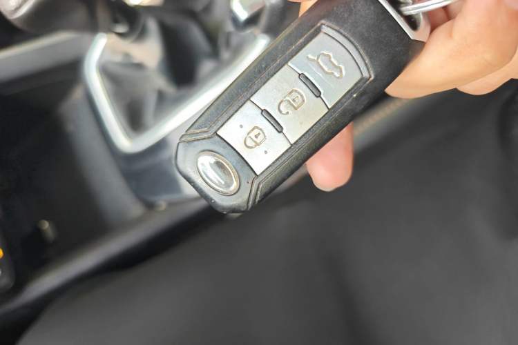 Used GAC Trumpchi GS3 2017 150N Manual Luxury Edition Vehicle Key