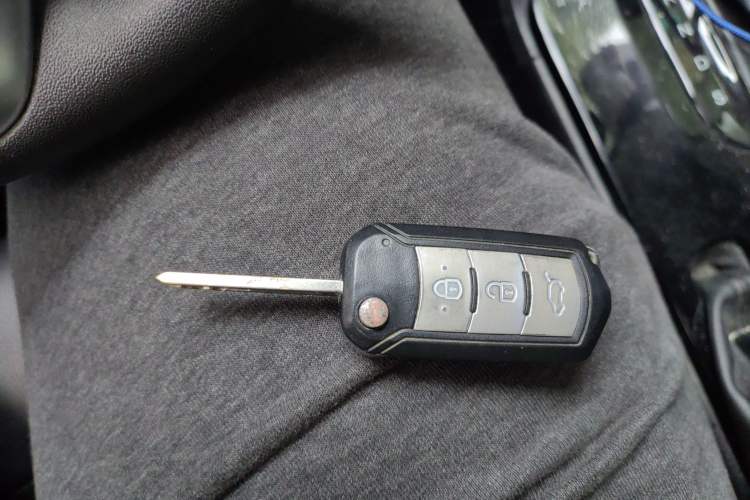 Used GAC Trumpchi GS3 2017 150N Automatic Comfort Edition Vehicle Key