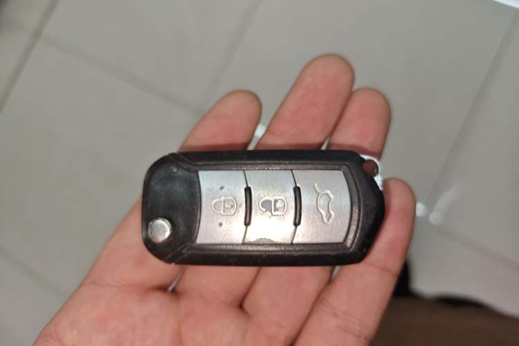 Used GAC Trumpchi GS3 2017 150N Automatic Elite Edition Vehicle Key