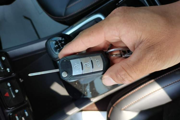 Used GAC Trumpchi GS3 2017 150N Manual Elite Edition Vehicle Key