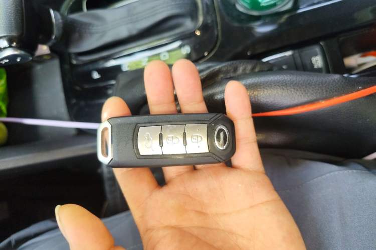 Used GAC Trumpchi GS3 2017 200T Automatic Luxury Edition Vehicle Key