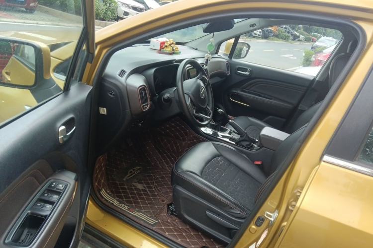 Used GAC Trumpchi GS3 2017 150N Manual Elite Edition Driver Seat